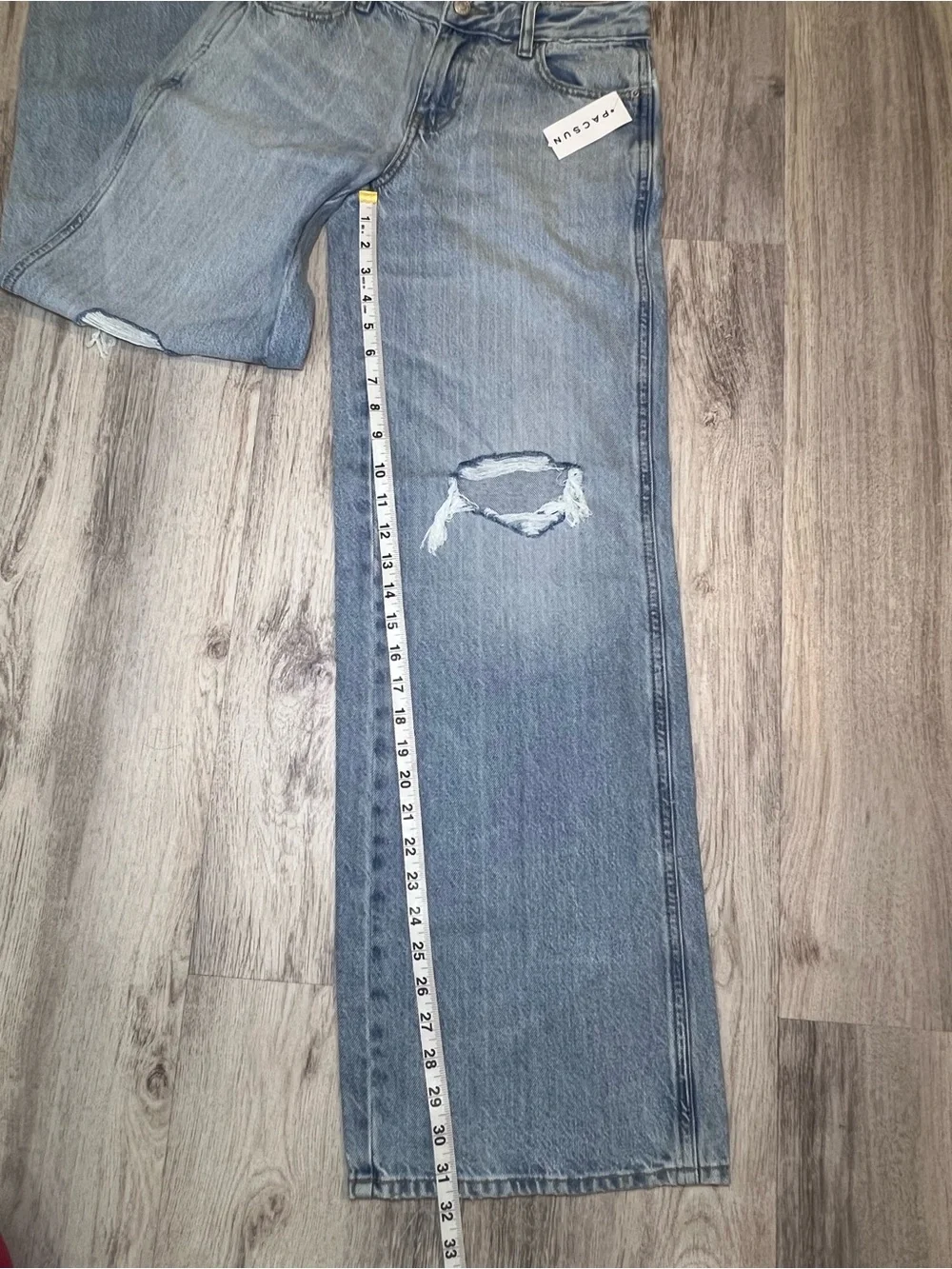 Pacsun Casey Low Rise Baggy Women’s Jeans Size 24 NWT.